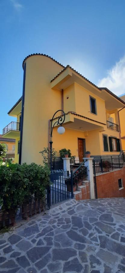 Anagnina Apartment Capistrano Roma Dış mekan fotoğraf